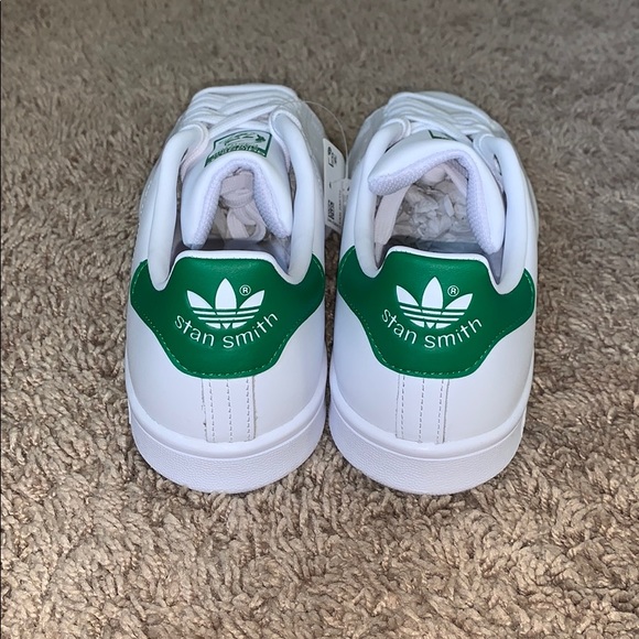 NEW Adidas Stan Smiths - Picture 4 of 5